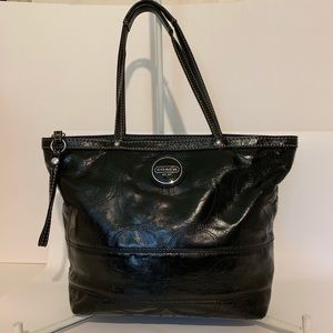 Coach 15142 purse patent leather shoulder bag